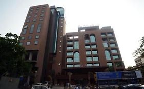 Sai Palace Grand, Malad